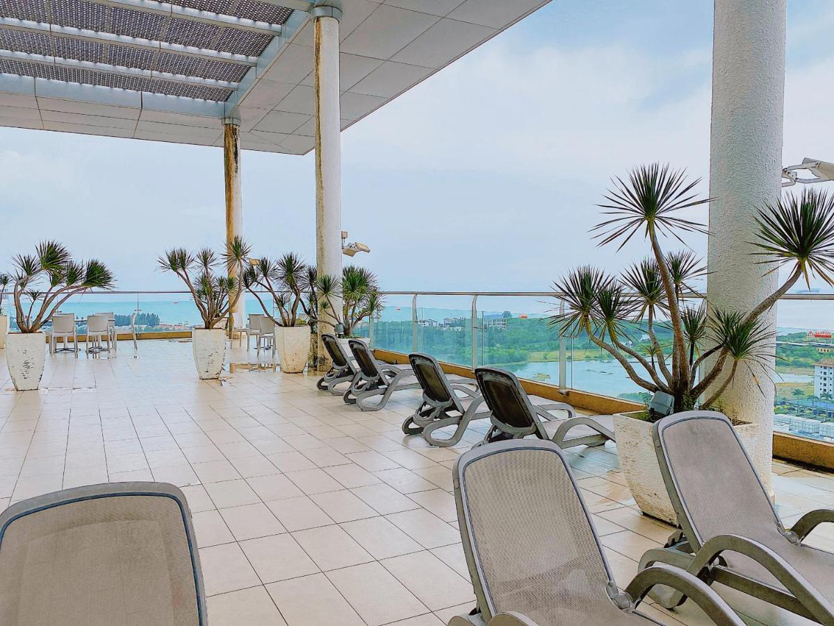 Straits Suite By C Homestay ملقا المظهر الخارجي الصورة