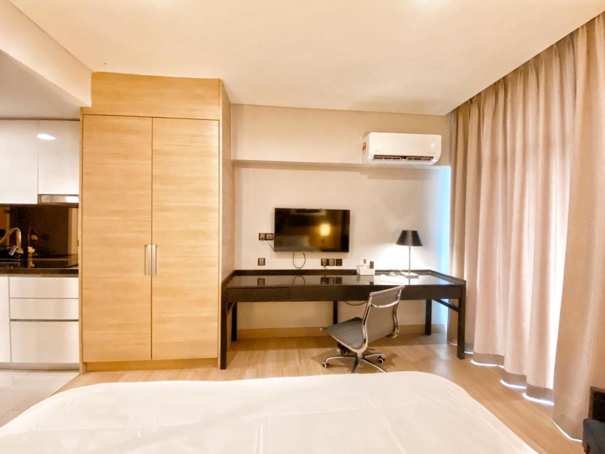 Straits Suite By C Homestay ملقا المظهر الخارجي الصورة