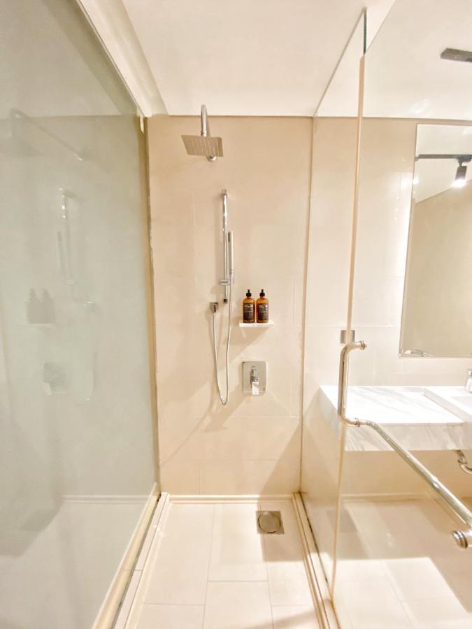 Straits Suite By C Homestay ملقا المظهر الخارجي الصورة