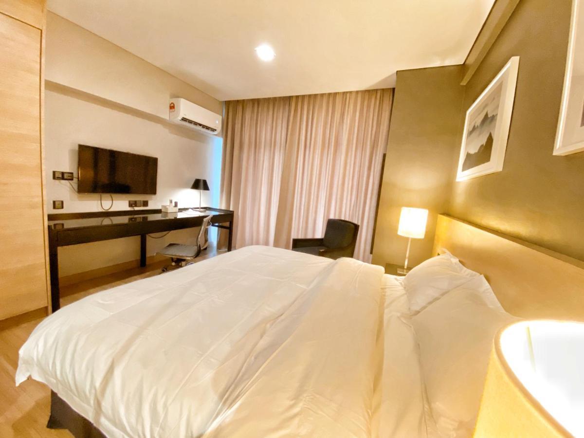Straits Suite By C Homestay ملقا المظهر الخارجي الصورة