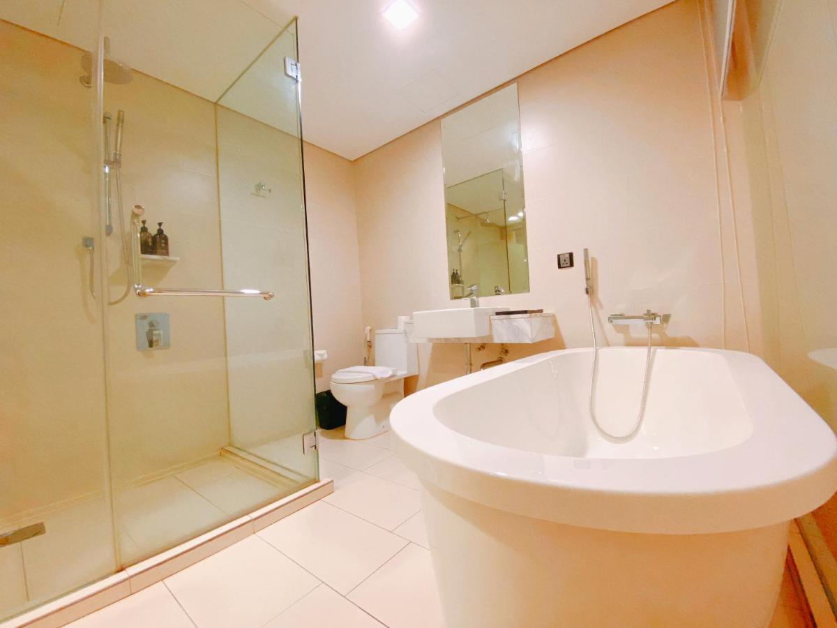 Straits Suite By C Homestay ملقا المظهر الخارجي الصورة