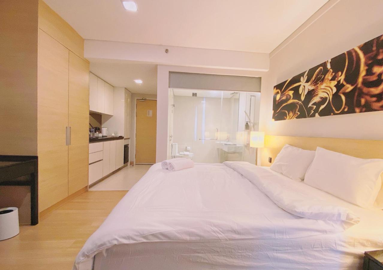 Straits Suite By C Homestay ملقا المظهر الخارجي الصورة