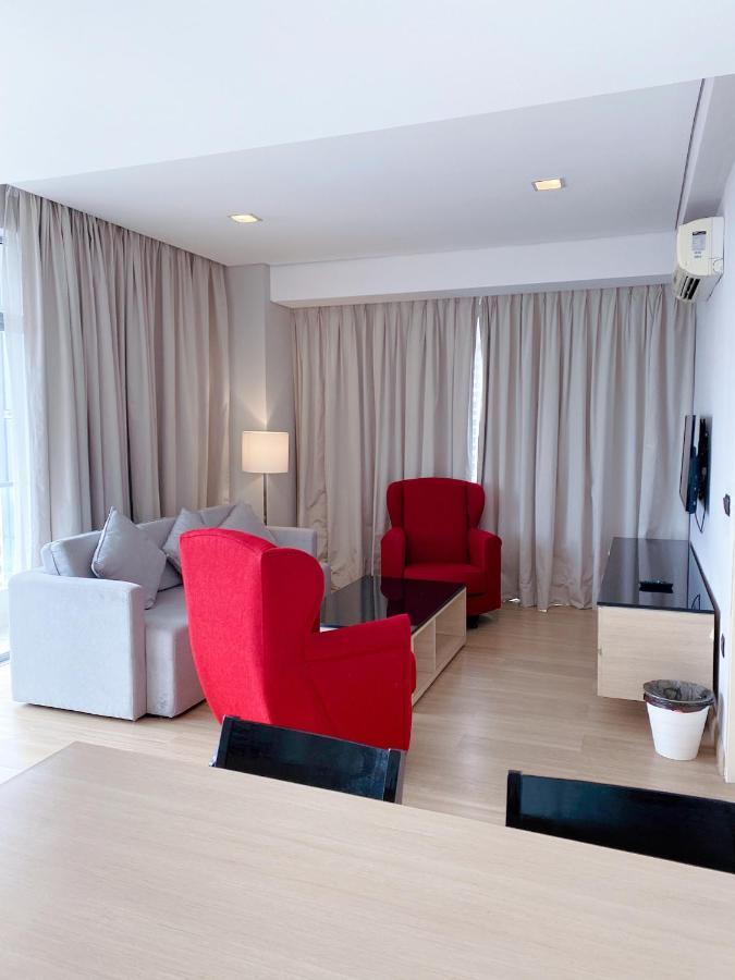 Straits Suite By C Homestay ملقا المظهر الخارجي الصورة