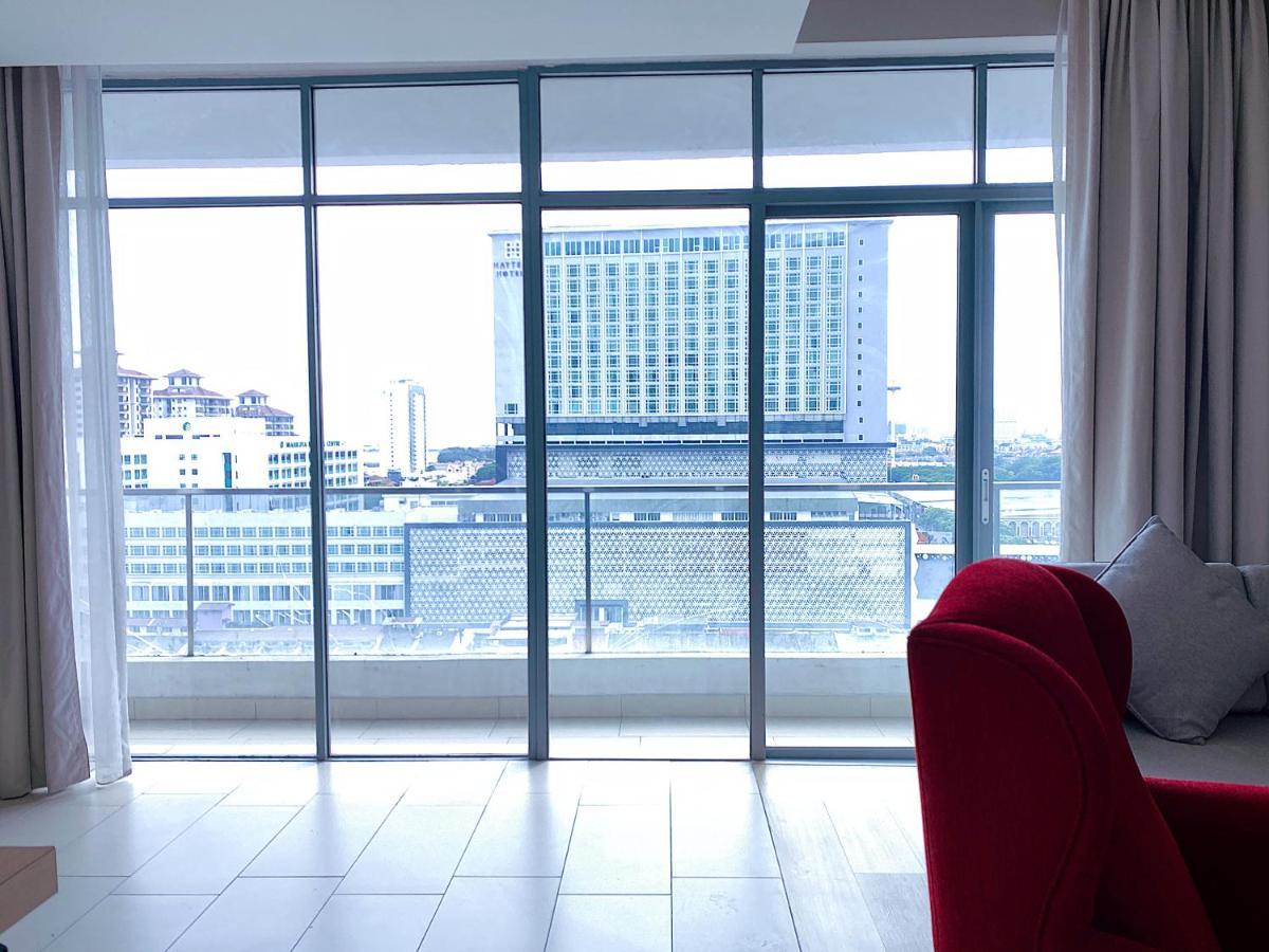 Straits Suite By C Homestay ملقا المظهر الخارجي الصورة