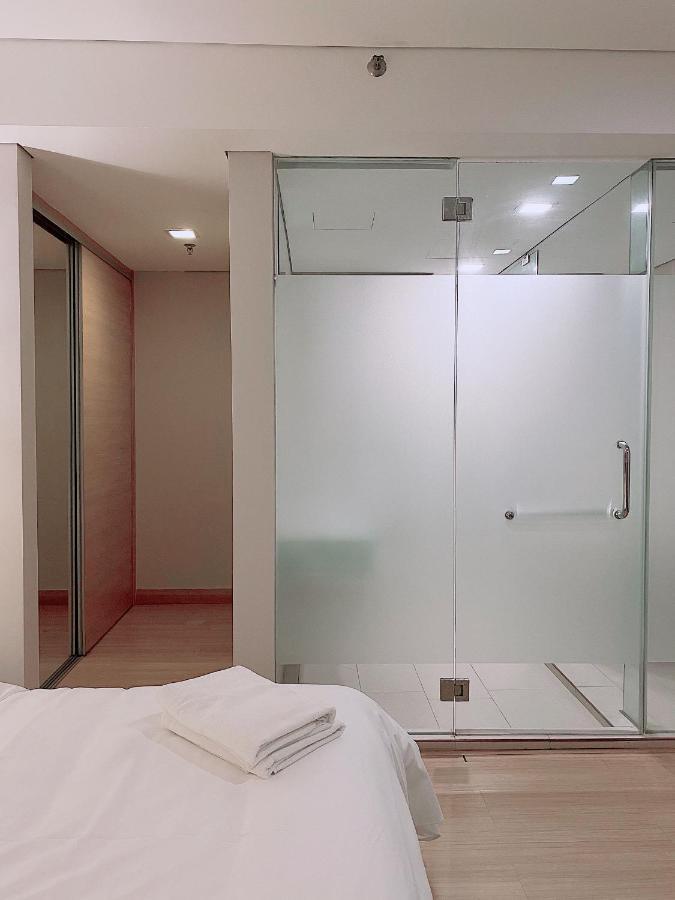Straits Suite By C Homestay ملقا المظهر الخارجي الصورة