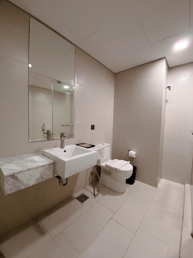 Straits Suite By C Homestay ملقا المظهر الخارجي الصورة